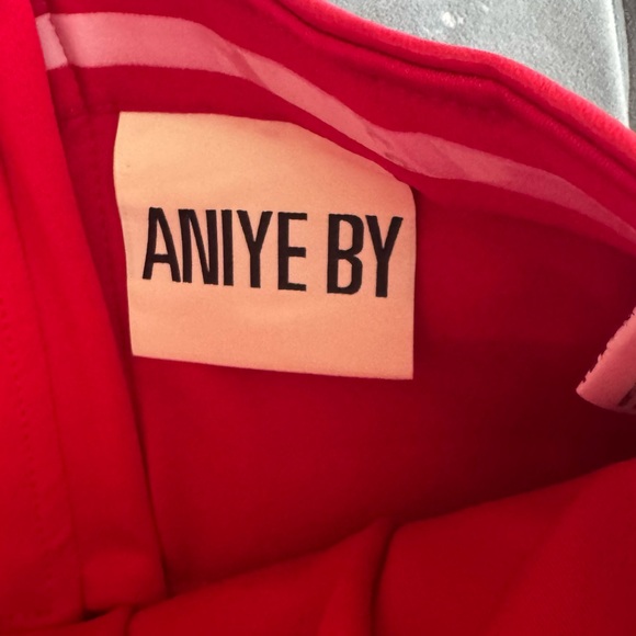 Red Ruffled Heart Top - Picture 2 of 3